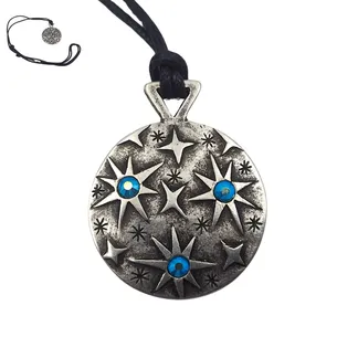 Naszyjnik Gwiazdy EST 34 z granatowymi kryształami