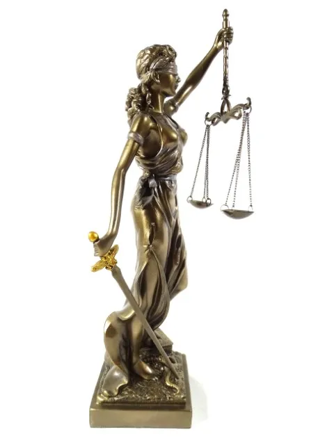 Figurka Temida 35 cm – prezent dla prawnika i sędziego