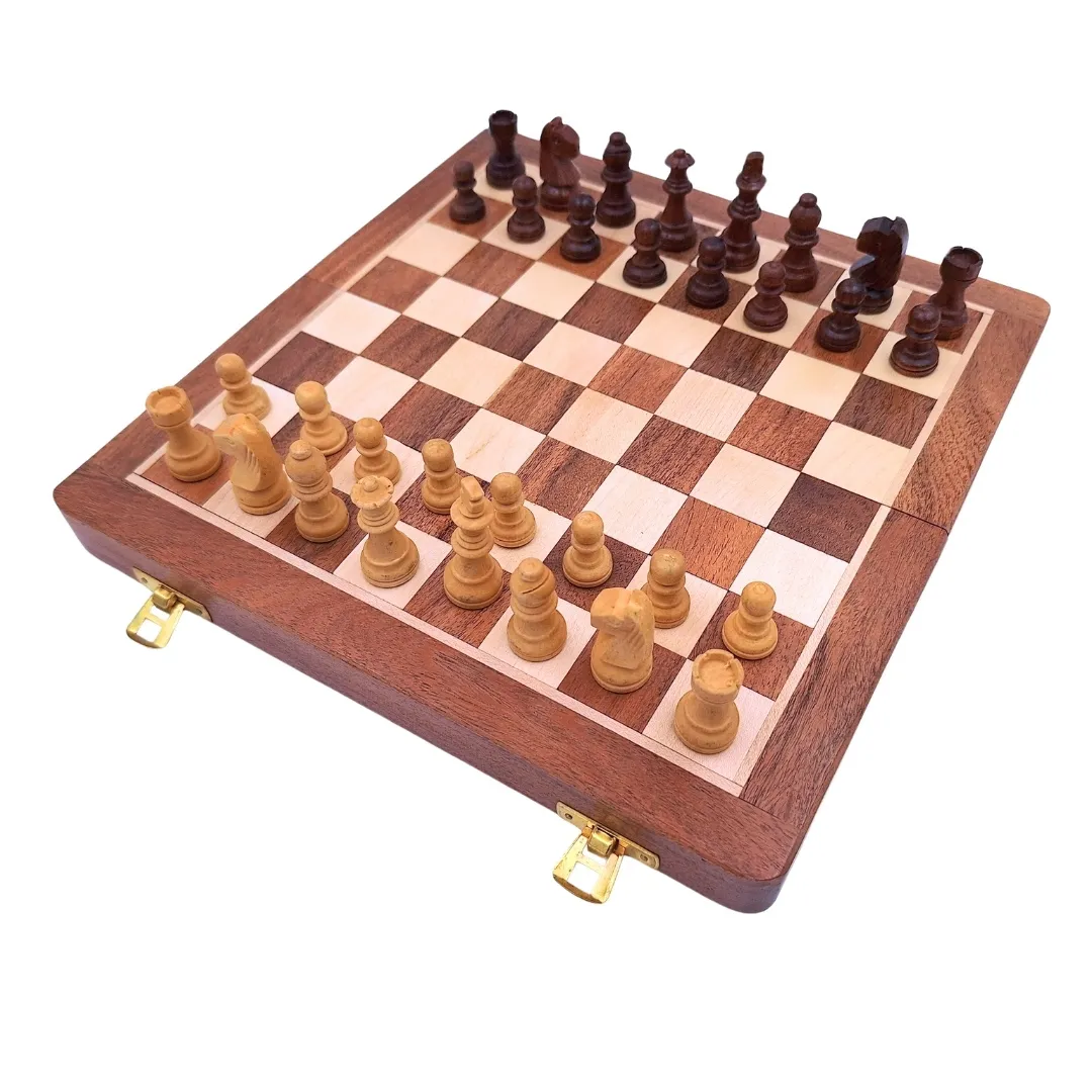 Szachy drewniane magnetyczne 30x30 cm składane G614