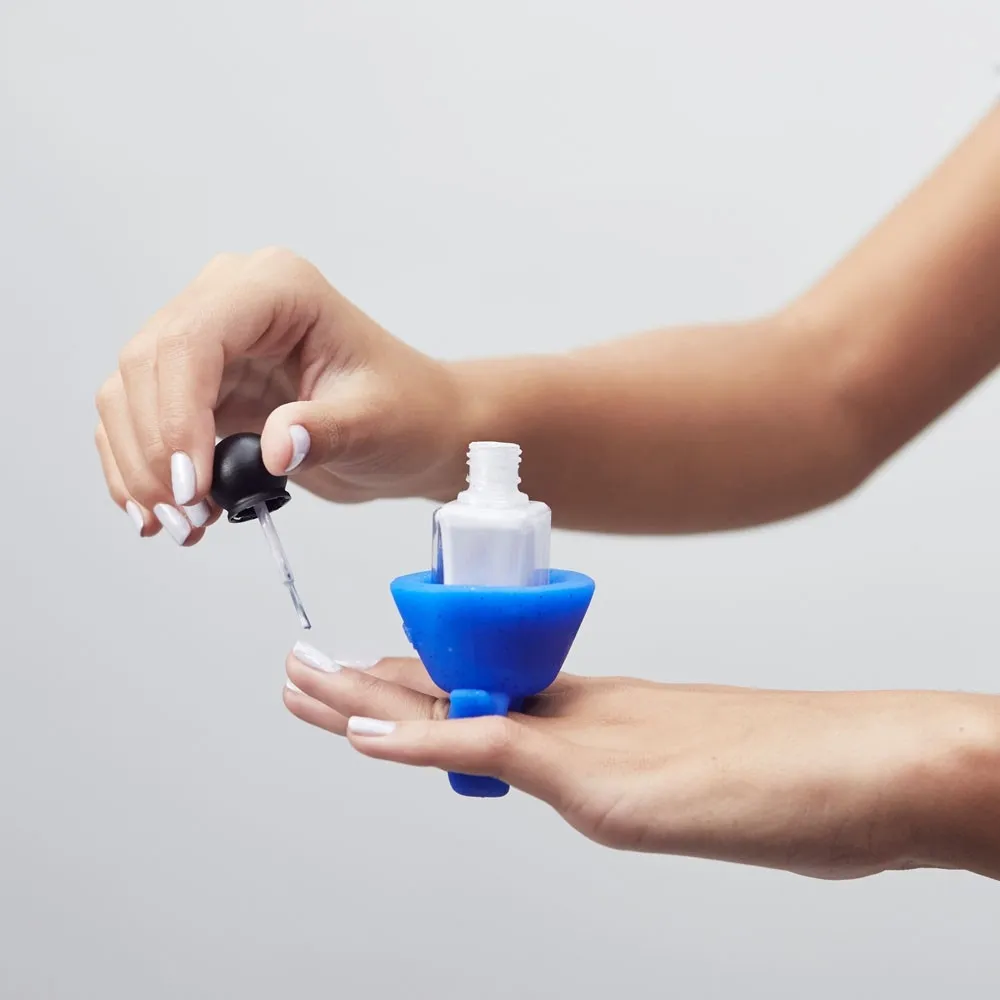 Tweexy Sapphire Night uchwyt na lakier do paznokci na palce